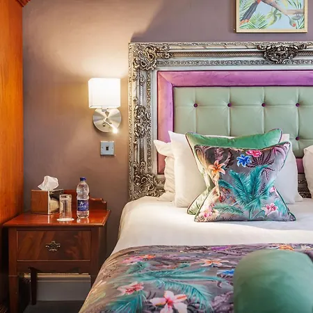 The Crown Hotel, Boroughbridge, North Yorkshire - The Coaching Group Boroughbridge