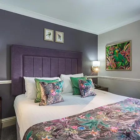 The Crown Hotel, Boroughbridge, North Yorkshire - The Coaching Group Boroughbridge