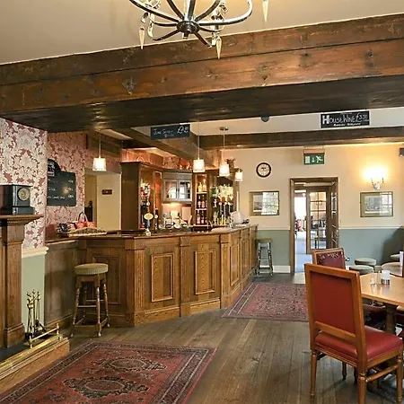 The Crown Hotel, Boroughbridge, North Yorkshire - The Coaching Group 3* Boroughbridge