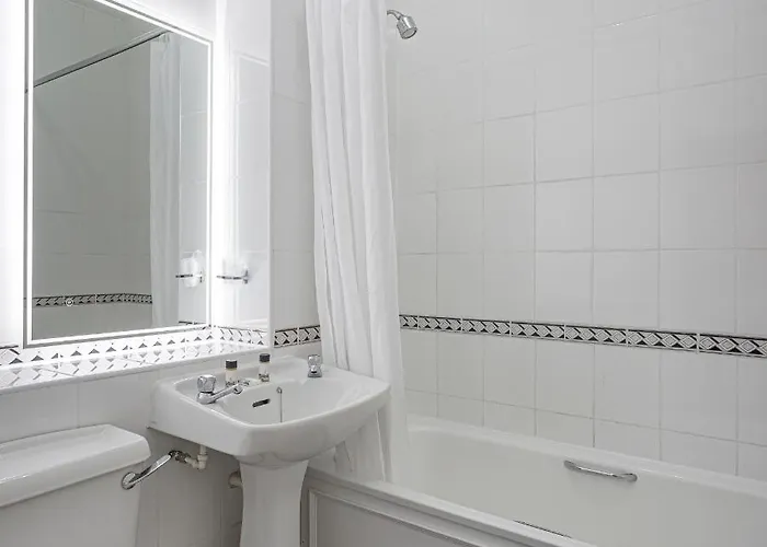 Hotel The Crown Hotel, Boroughbridge, North Yorkshire - The Coaching Group Boroughbridge