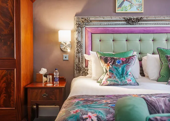 The Crown Hotel, Boroughbridge, North Yorkshire - The Coaching Group Boroughbridge