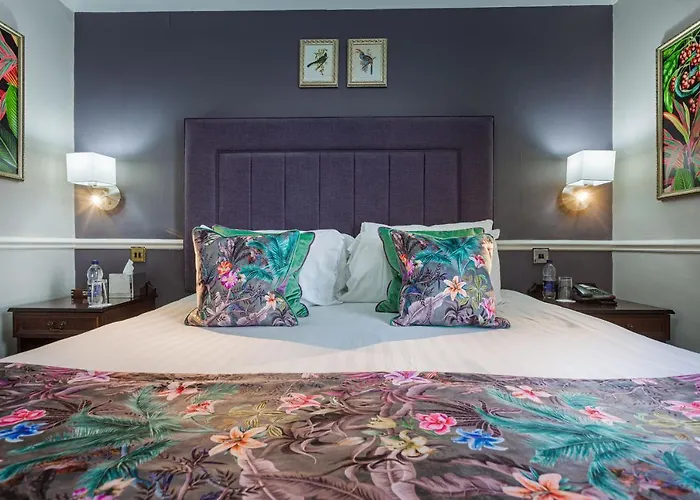 Hotel The Crown Hotel, Boroughbridge, North Yorkshire - The Coaching Group Boroughbridge