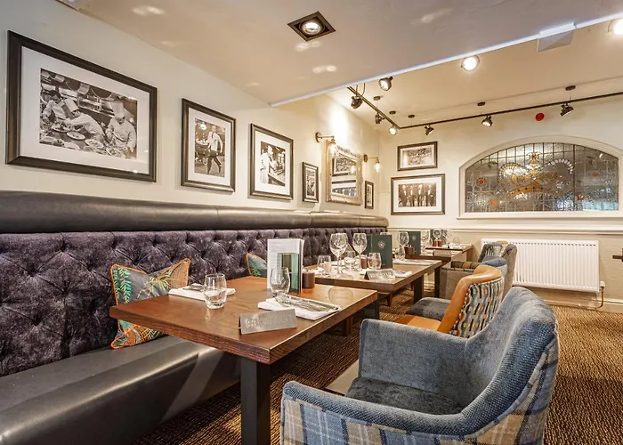 The Crown Hotel, Boroughbridge, North Yorkshire - The Coaching Group Boroughbridge