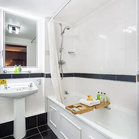 The Crown Hotel, Boroughbridge, North Yorkshire - The Coaching Group 3*